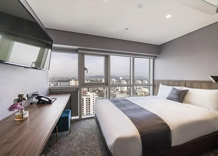 Layers Hadan Hotel 4*