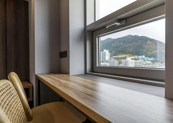 Layers Hadan Hotel 4*