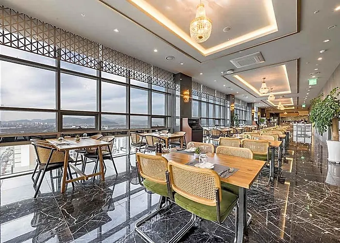 Layers Hadan Hotel 4*